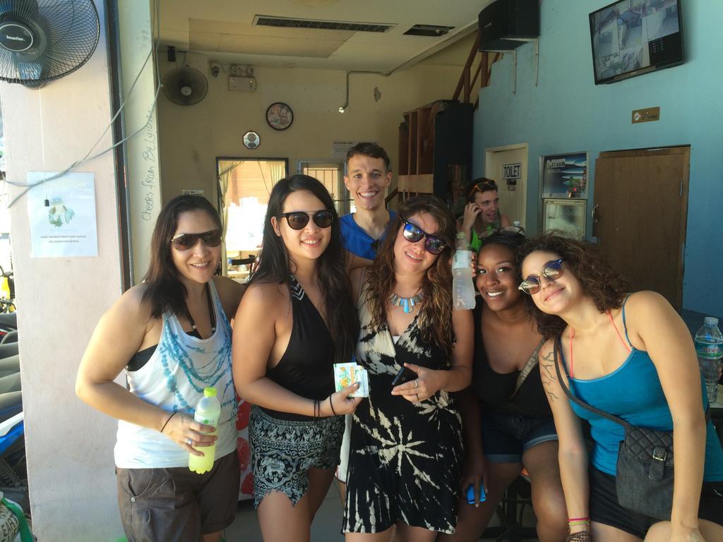 Asia Backpackers Pattaya Exterior photo