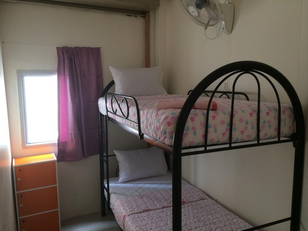 Asia Backpackers Pattaya Room photo